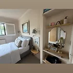 The Stables Templenewsam Apartment Leeds (West Yorkshire)