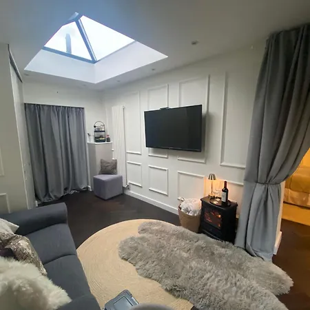 The Stables Templenewsam * 利兹