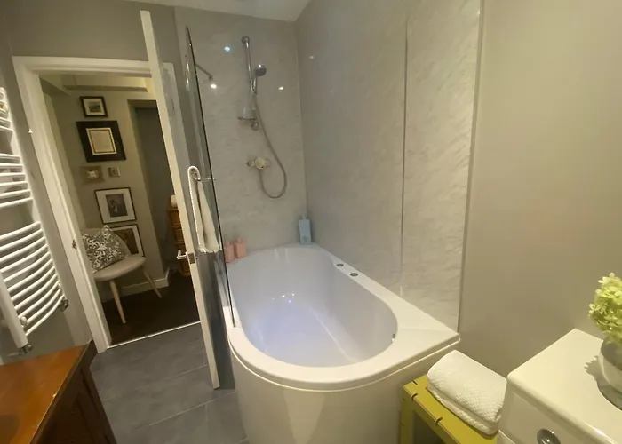 The Stables Templenewsam * Leeds (West Yorkshire)