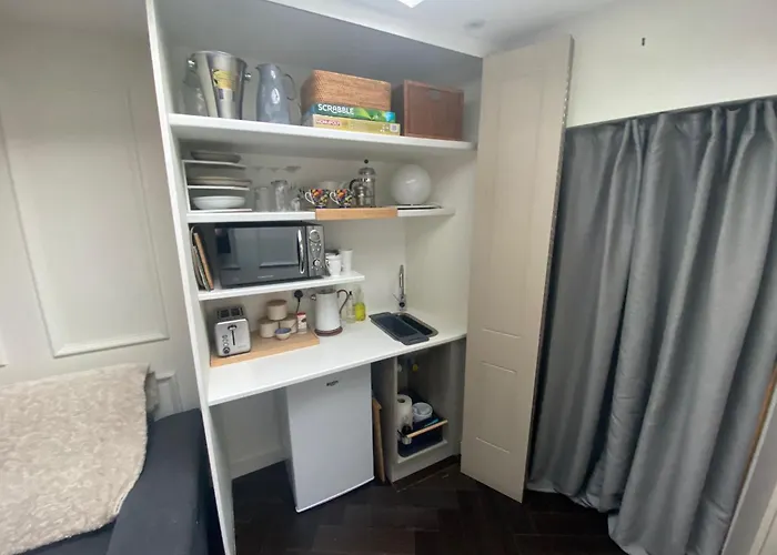 The Stables Templenewsam Apartment Leeds (West Yorkshire)